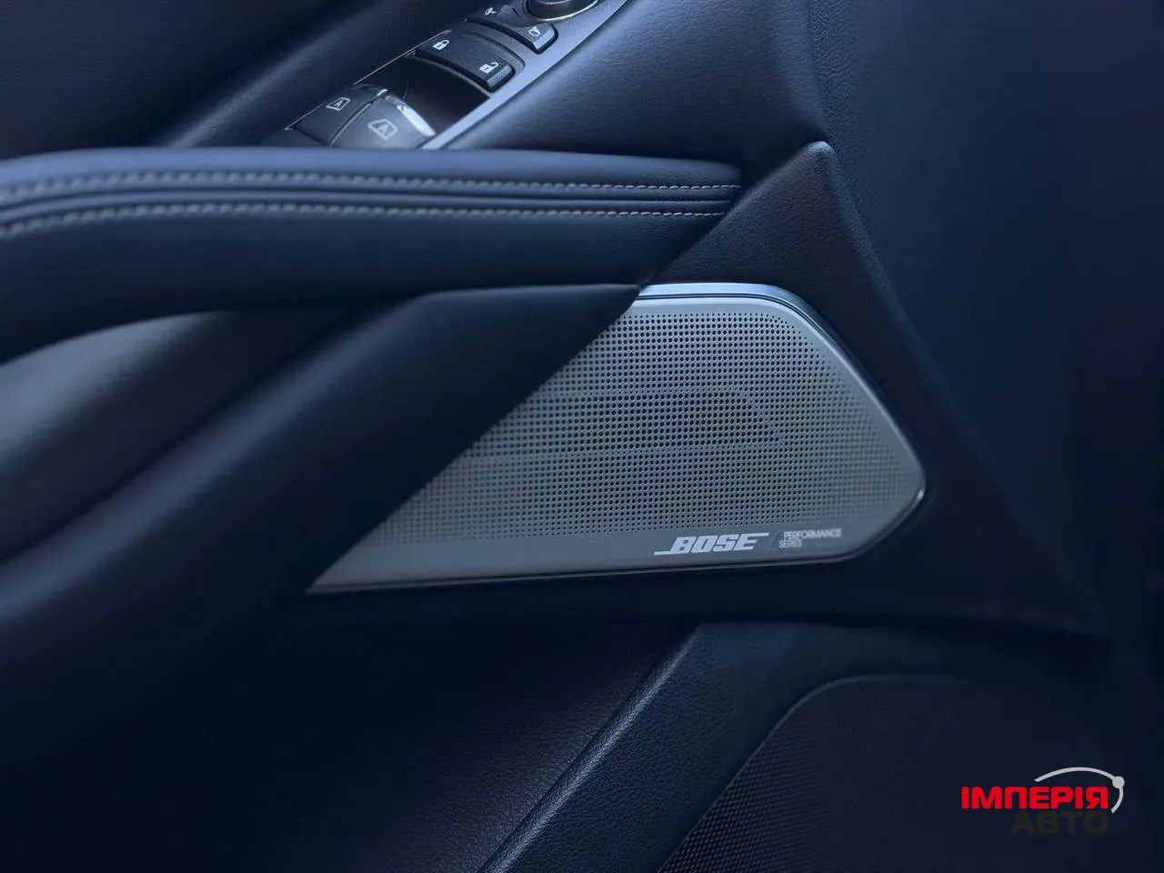 Infiniti Q60 - фото 25