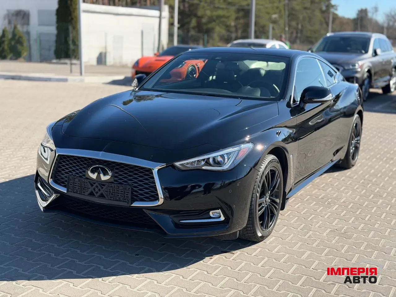 Infiniti Q60 - фото 2