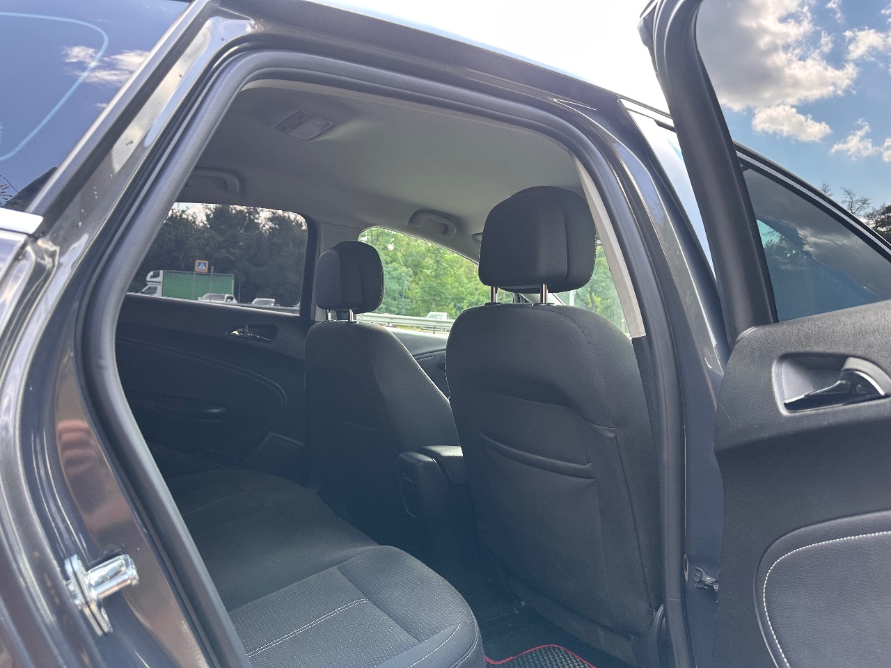 Opel Astra - фото 15