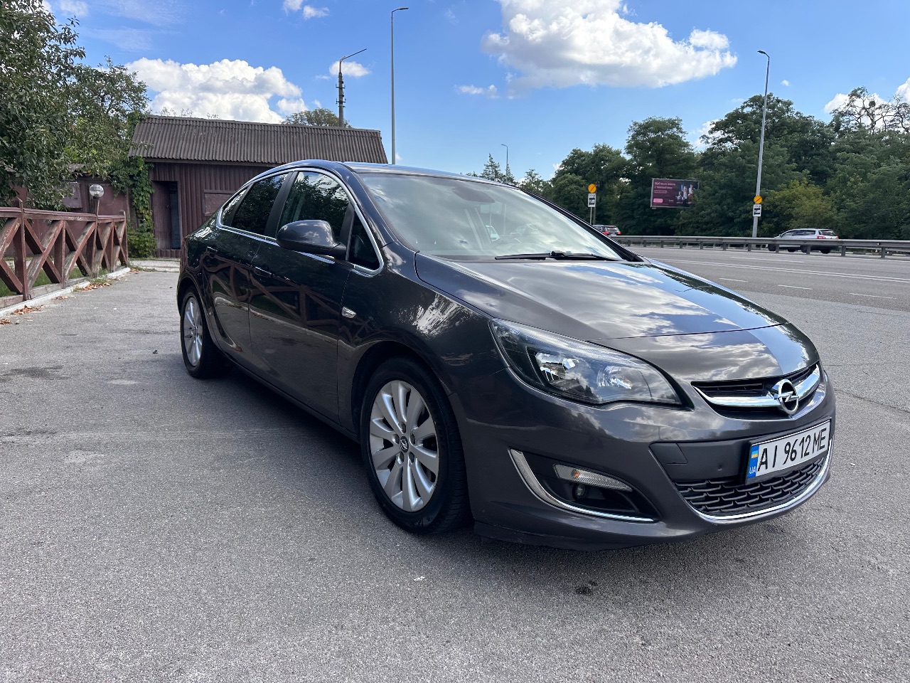 Opel Astra - фото 6
