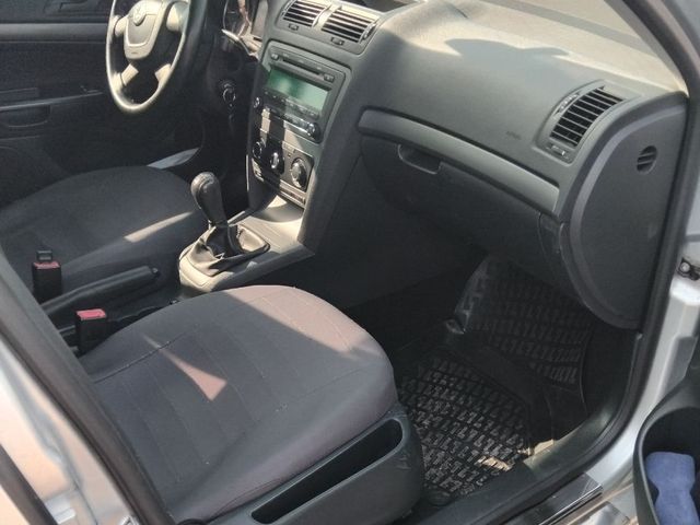 Skoda Octavia 2011, Карлівка, $8 200 - зображення 5