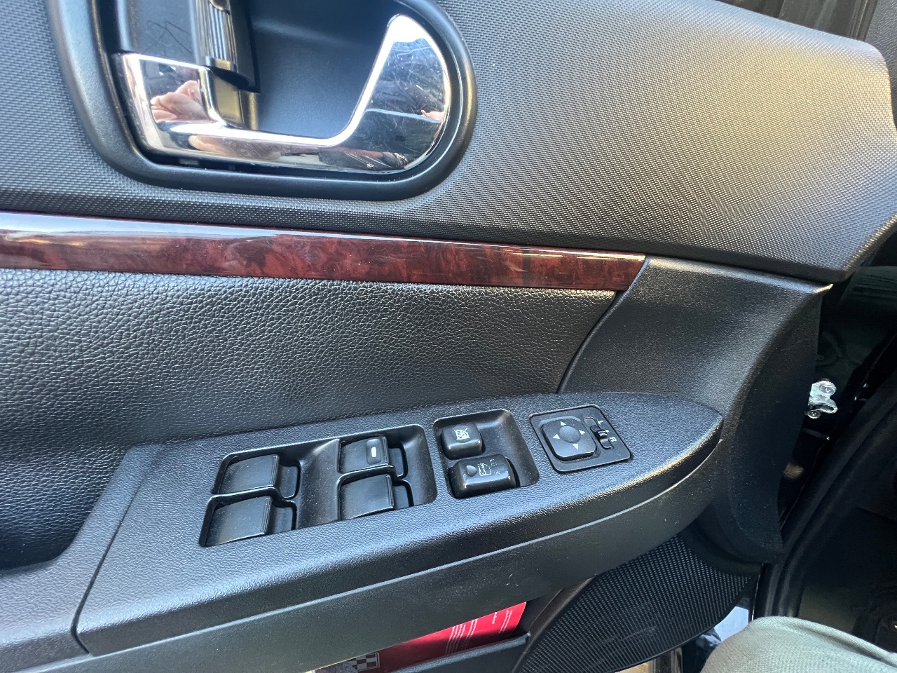 Mitsubishi Galant - фото 2