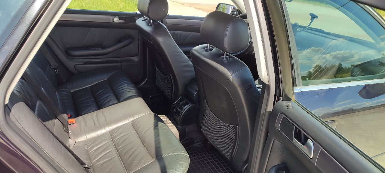 Audi A6 - фото 25