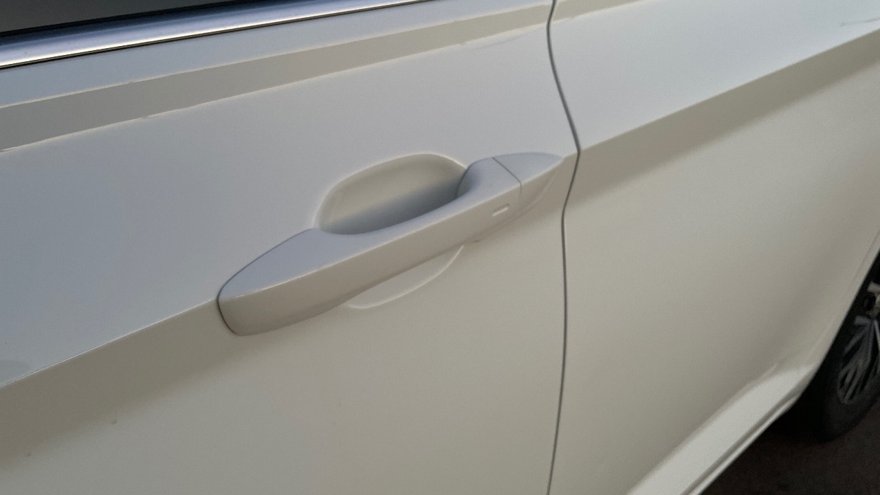 Volkswagen Jetta - фото 19