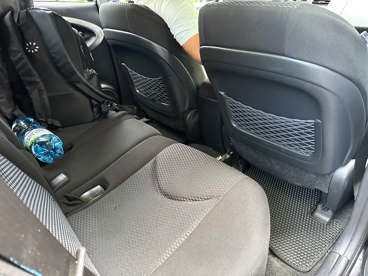 Toyota RAV4 - фото 18