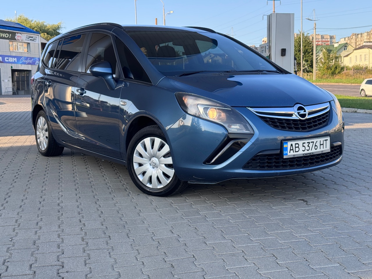 Opel Zafira - фото 1