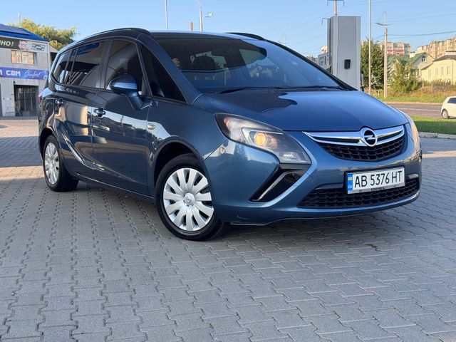 Opel Zafira - зображення 1