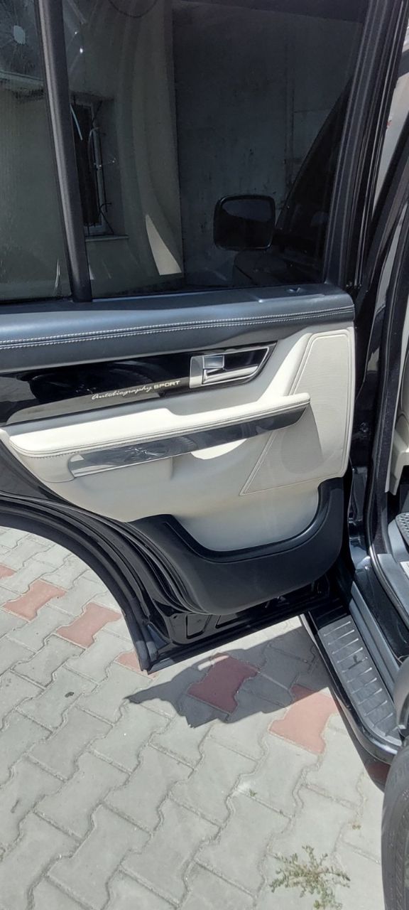 Land Rover Range Rover Sport - фото 13