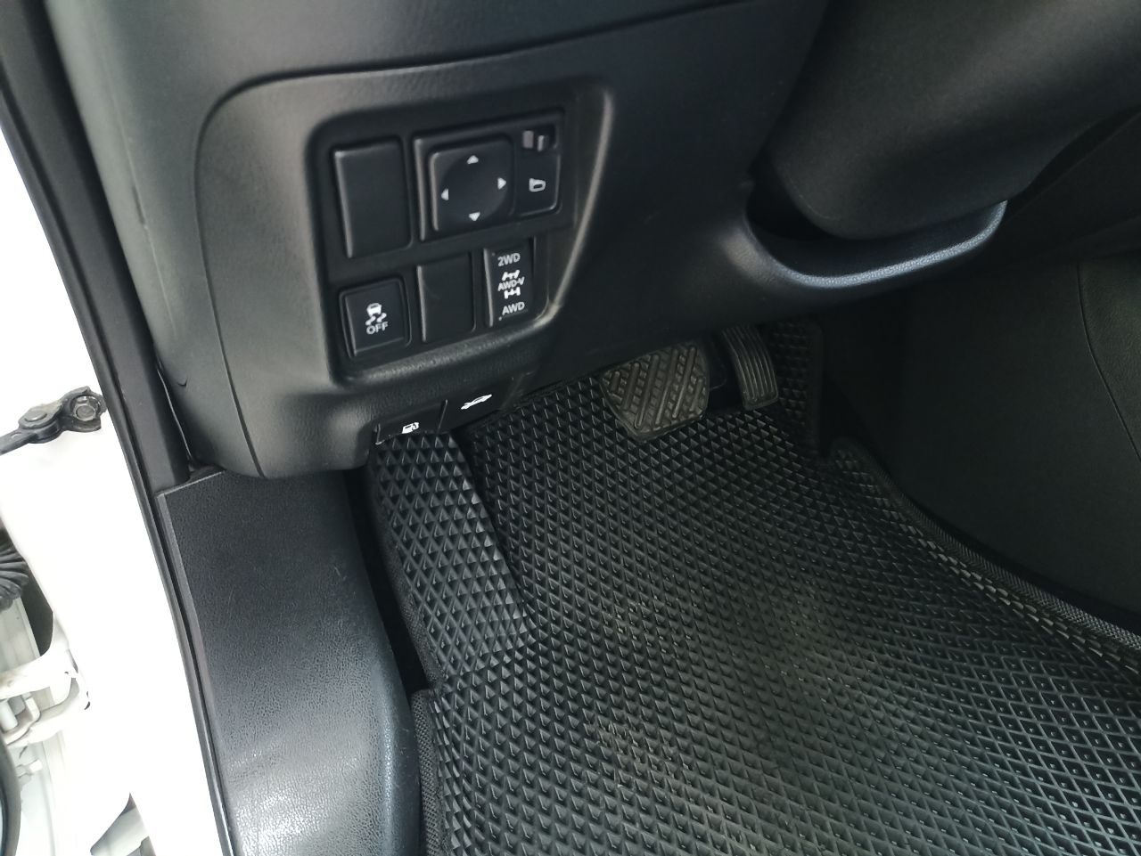 Nissan Juke Nismo - фото 24