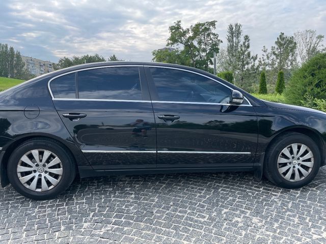 Volkswagen Passat 2010, Дніпро, $7 700 - зображення 4