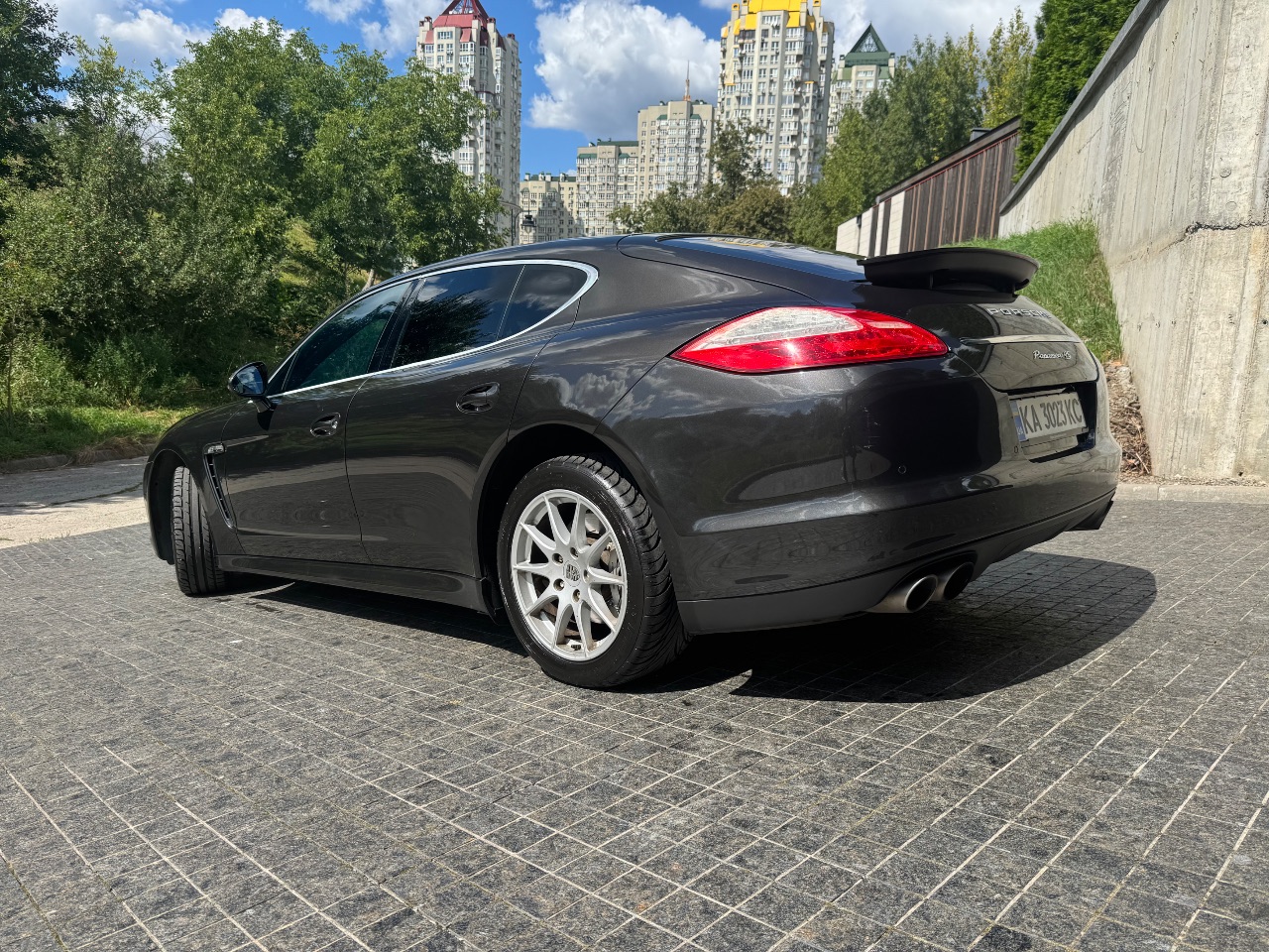Porsche Panamera - фото 12