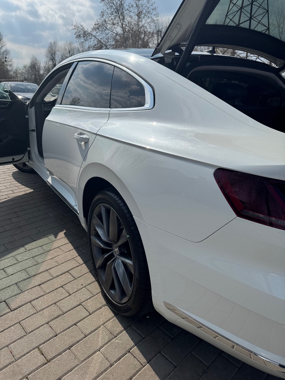 Volkswagen Arteon - фото 23