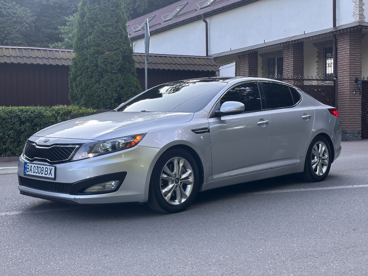 Kia Optima - фото 2