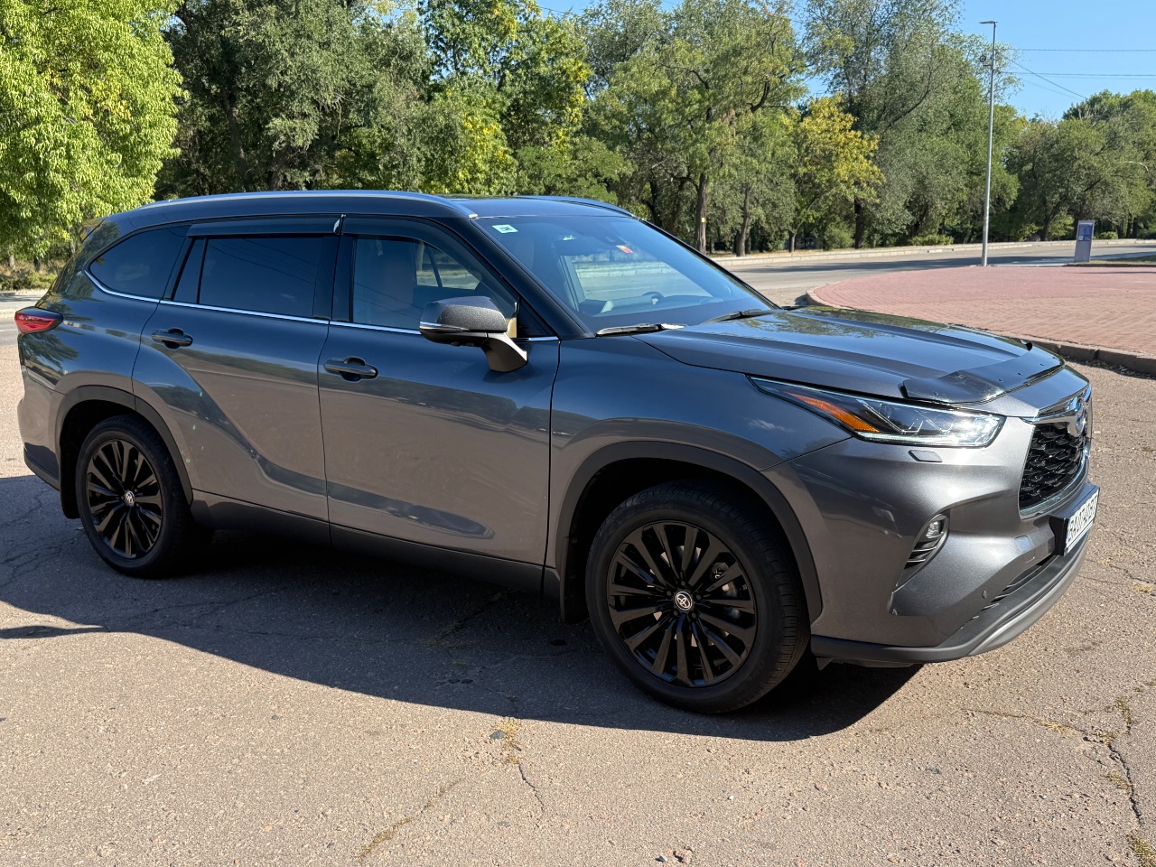 Toyota Highlander - фото 6