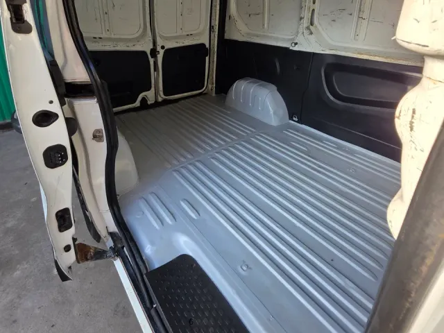 Renault Trafic - фото 5