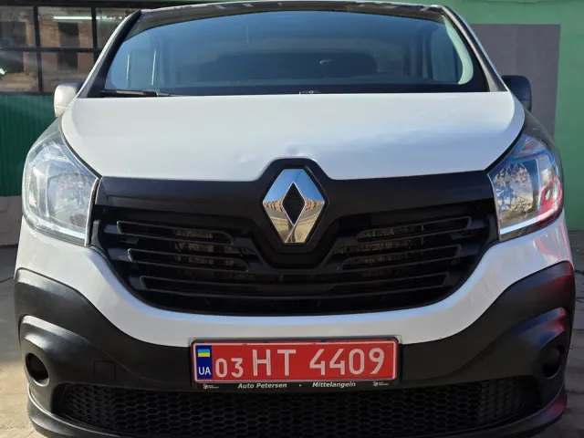 Renault Trafic - фото 1