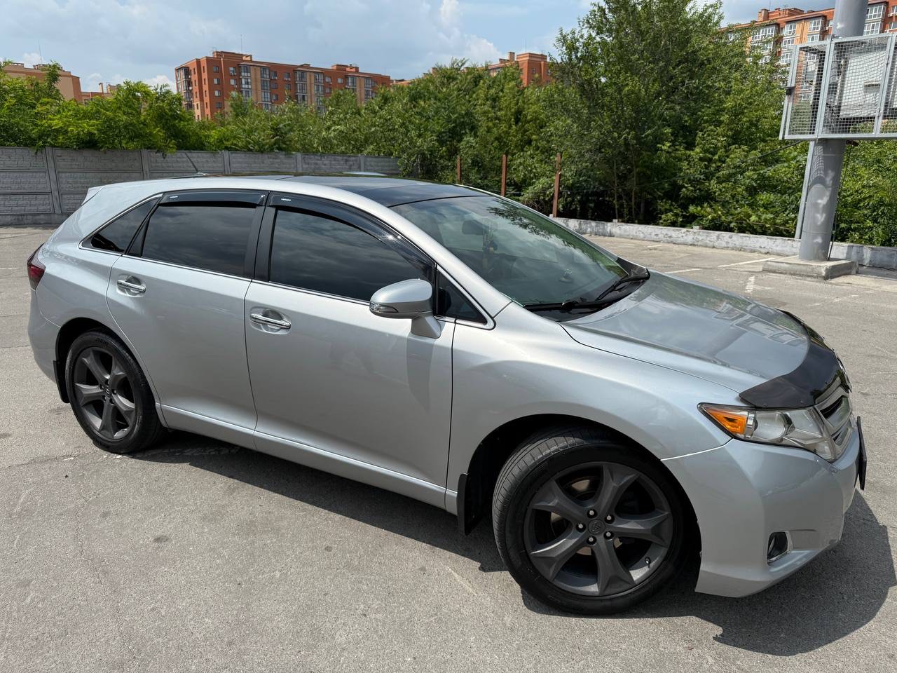 Toyota Venza - фото 3