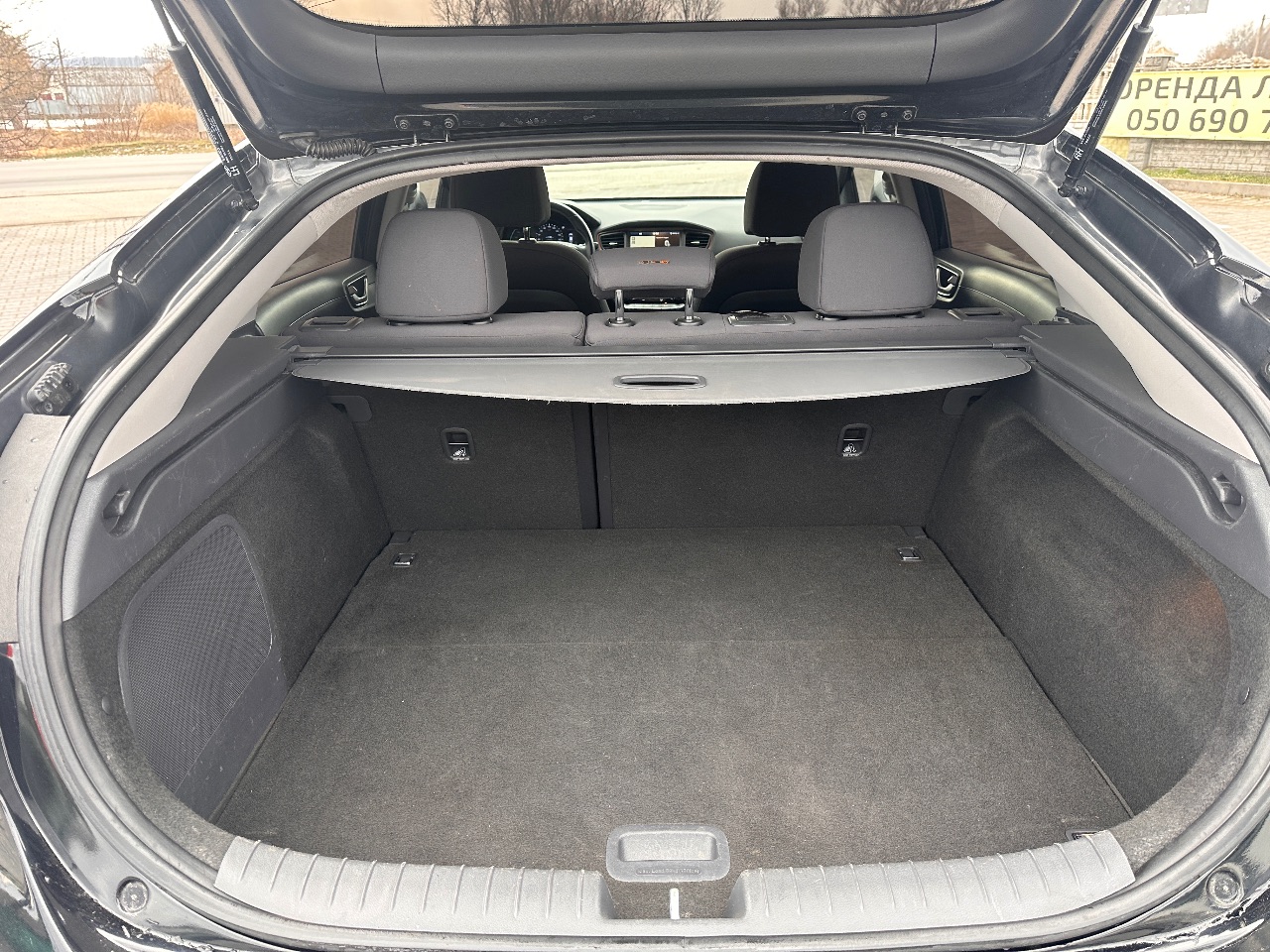 Hyundai IONIQ - фото 14