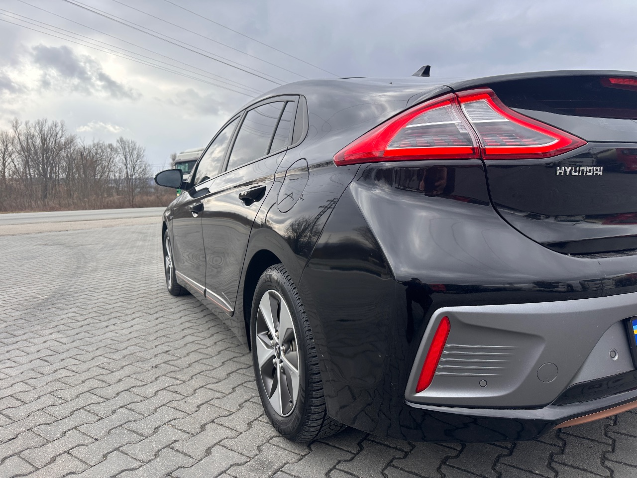 Hyundai IONIQ - фото 7