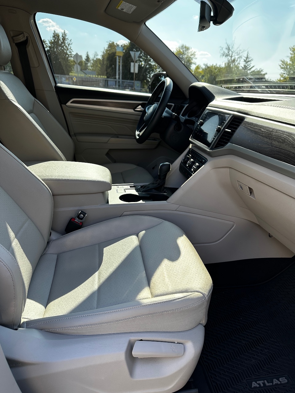 Volkswagen Atlas - фото 17