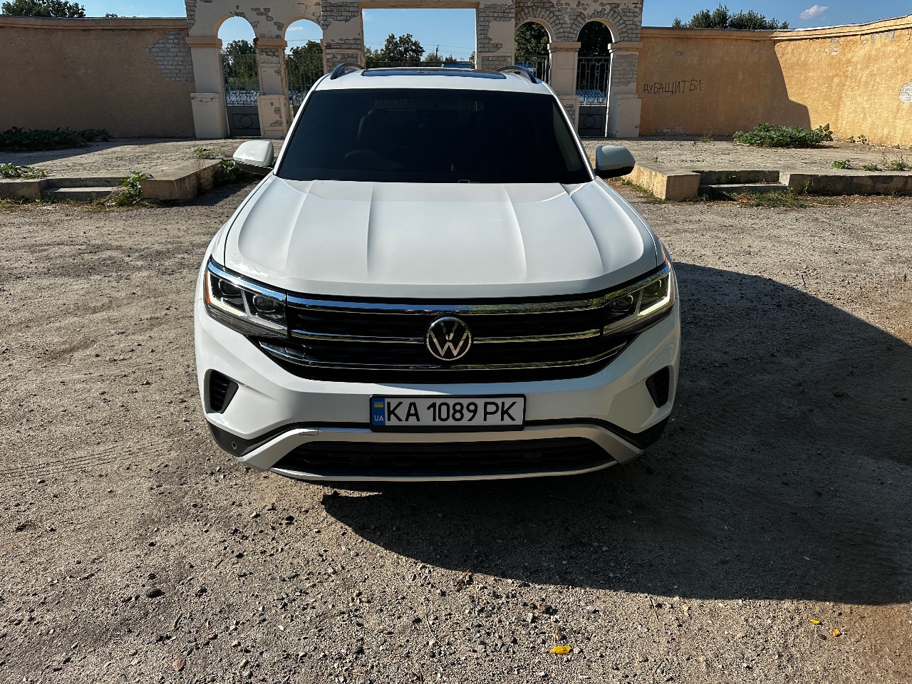 Volkswagen Atlas - фото 2