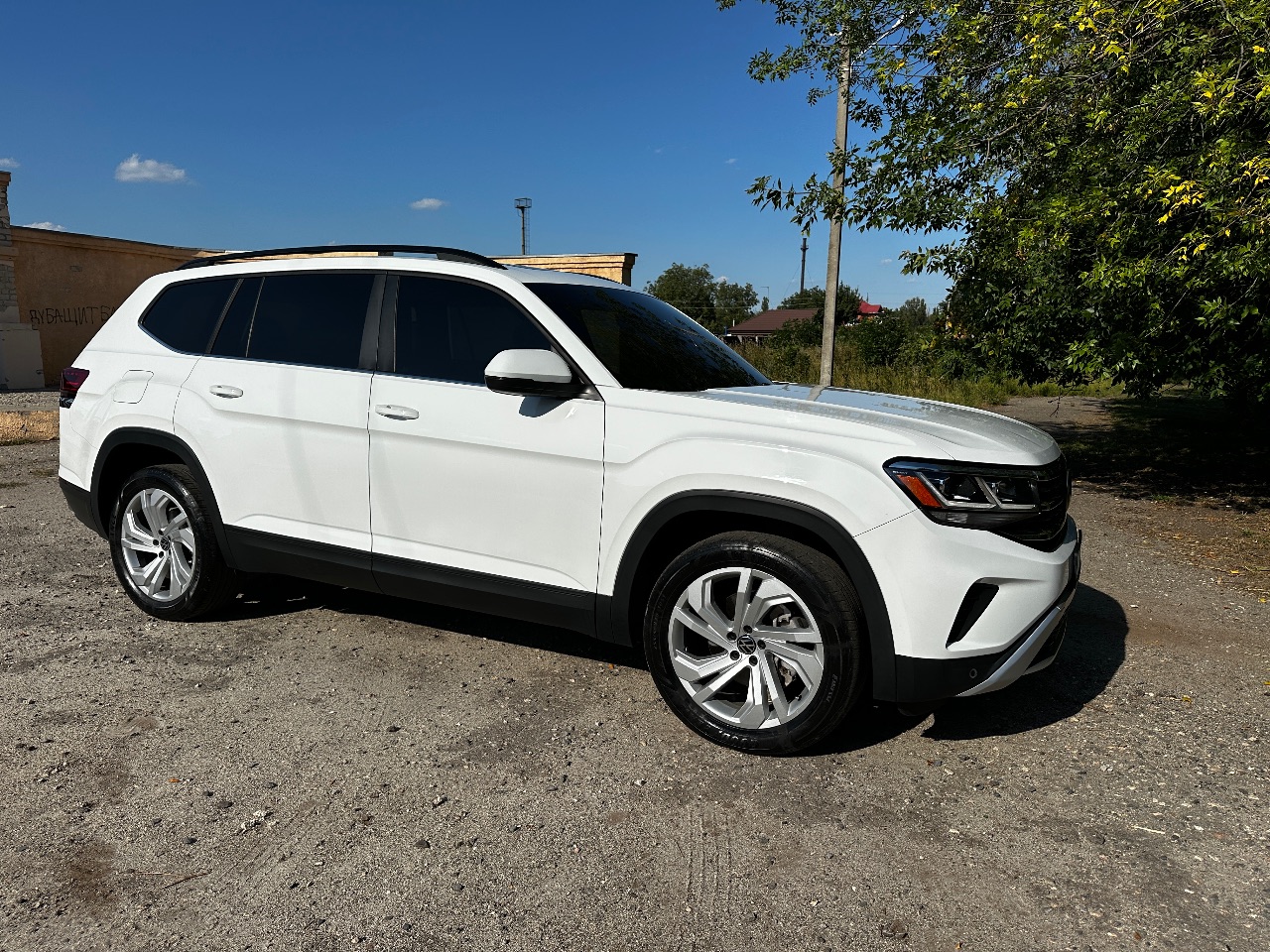 Volkswagen Atlas - фото 3