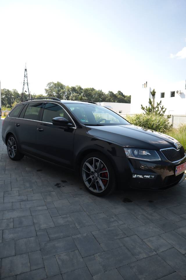 Skoda Octavia RS - фото 2