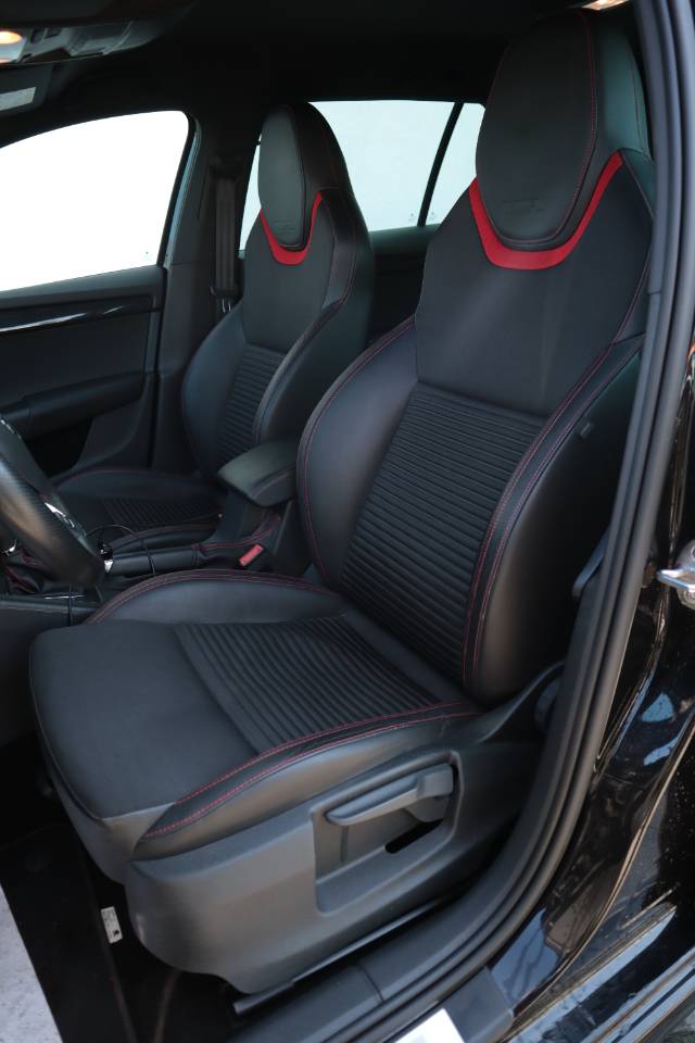 Skoda Octavia RS - фото 5