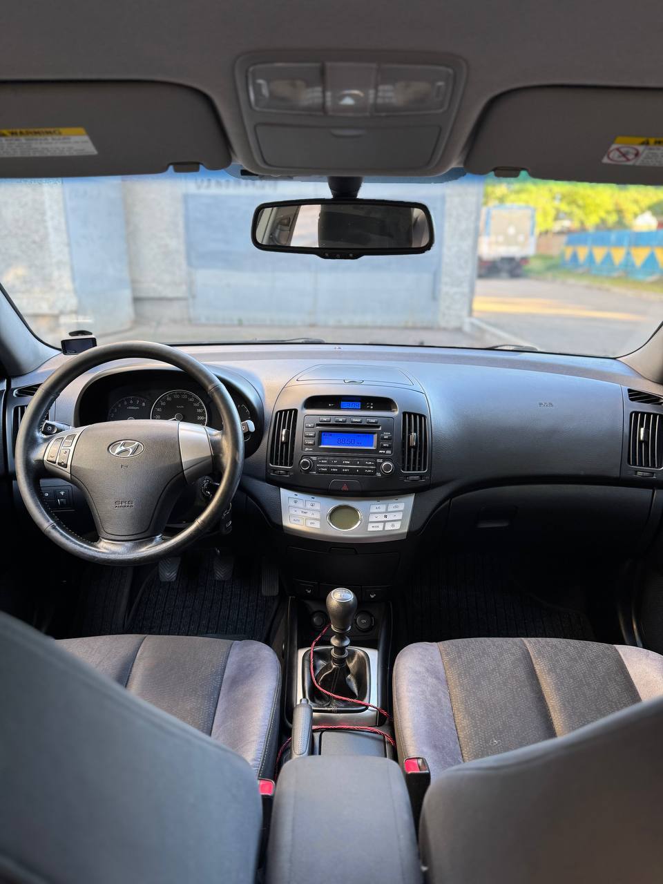 Hyundai Elantra - фото 2