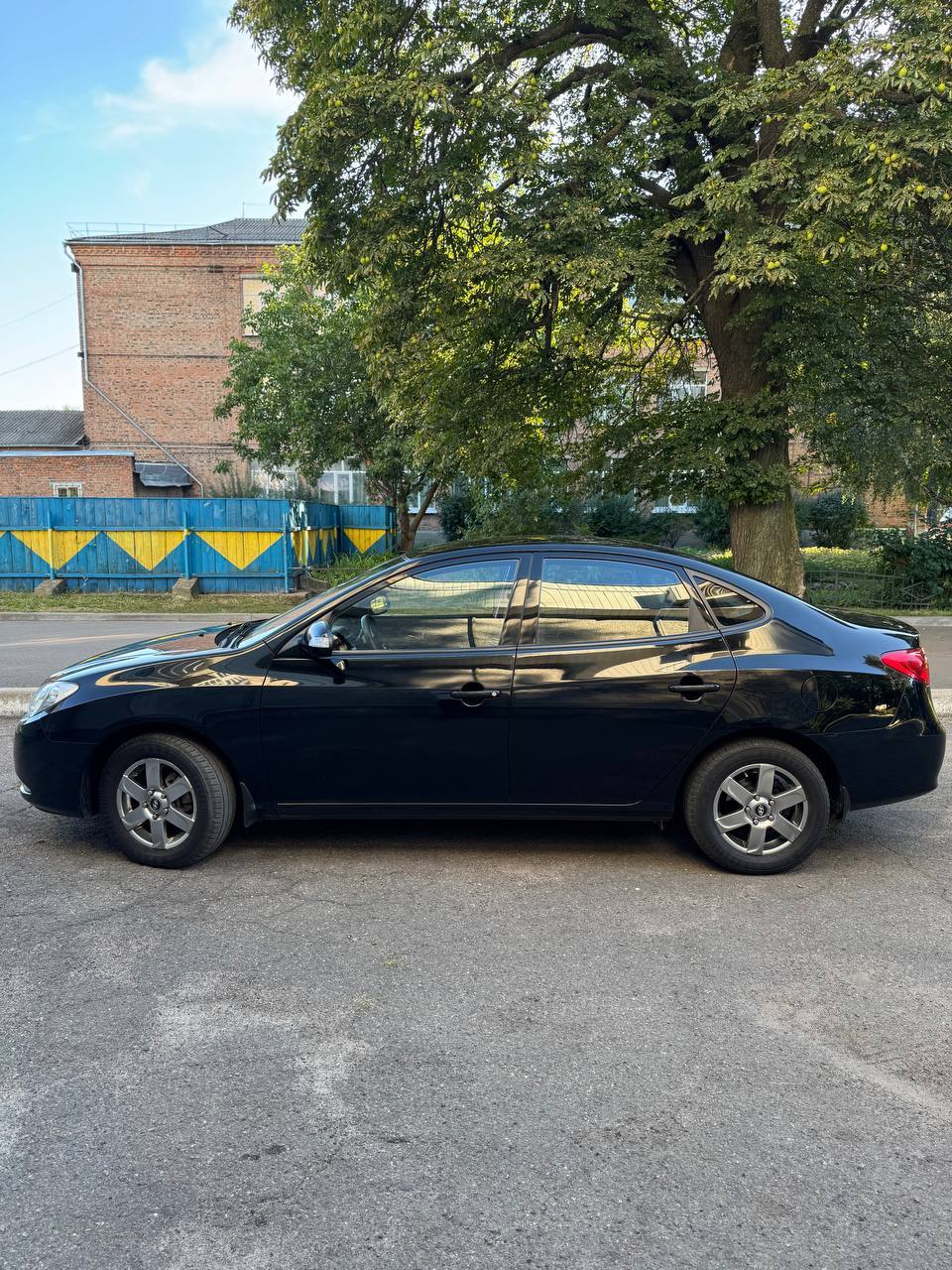 Hyundai Elantra - фото 13