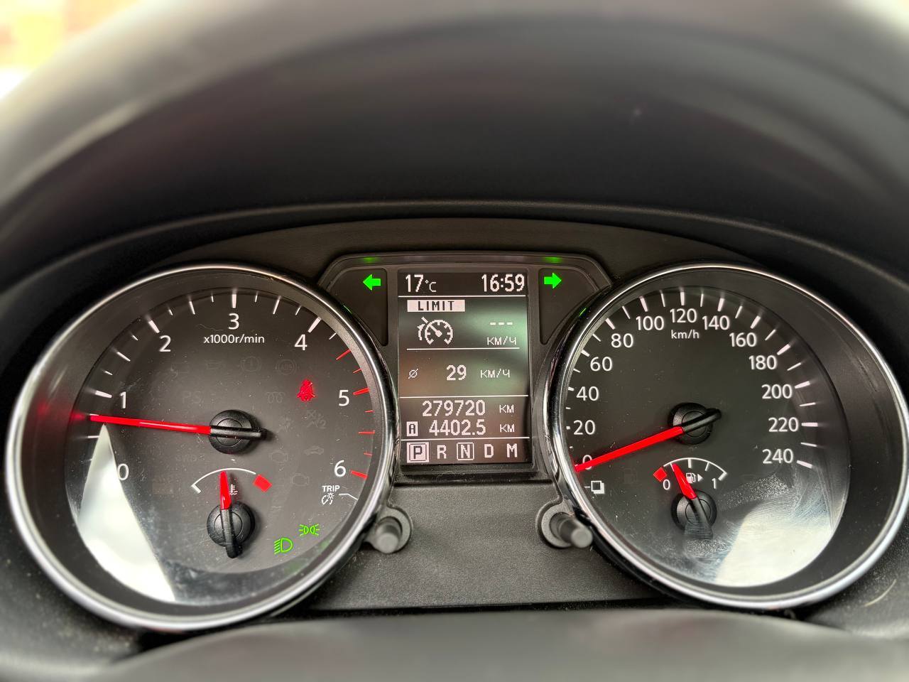 Nissan Qashqai+2 - фото 9