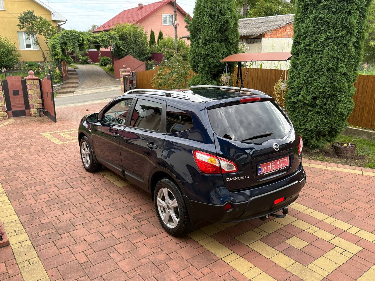 Nissan Qashqai+2 - фото 4