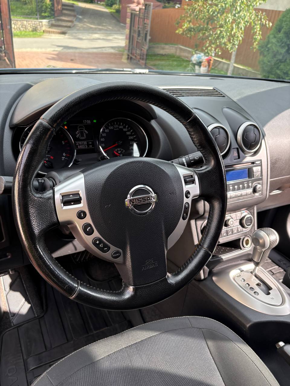 Nissan Qashqai+2 - фото 10