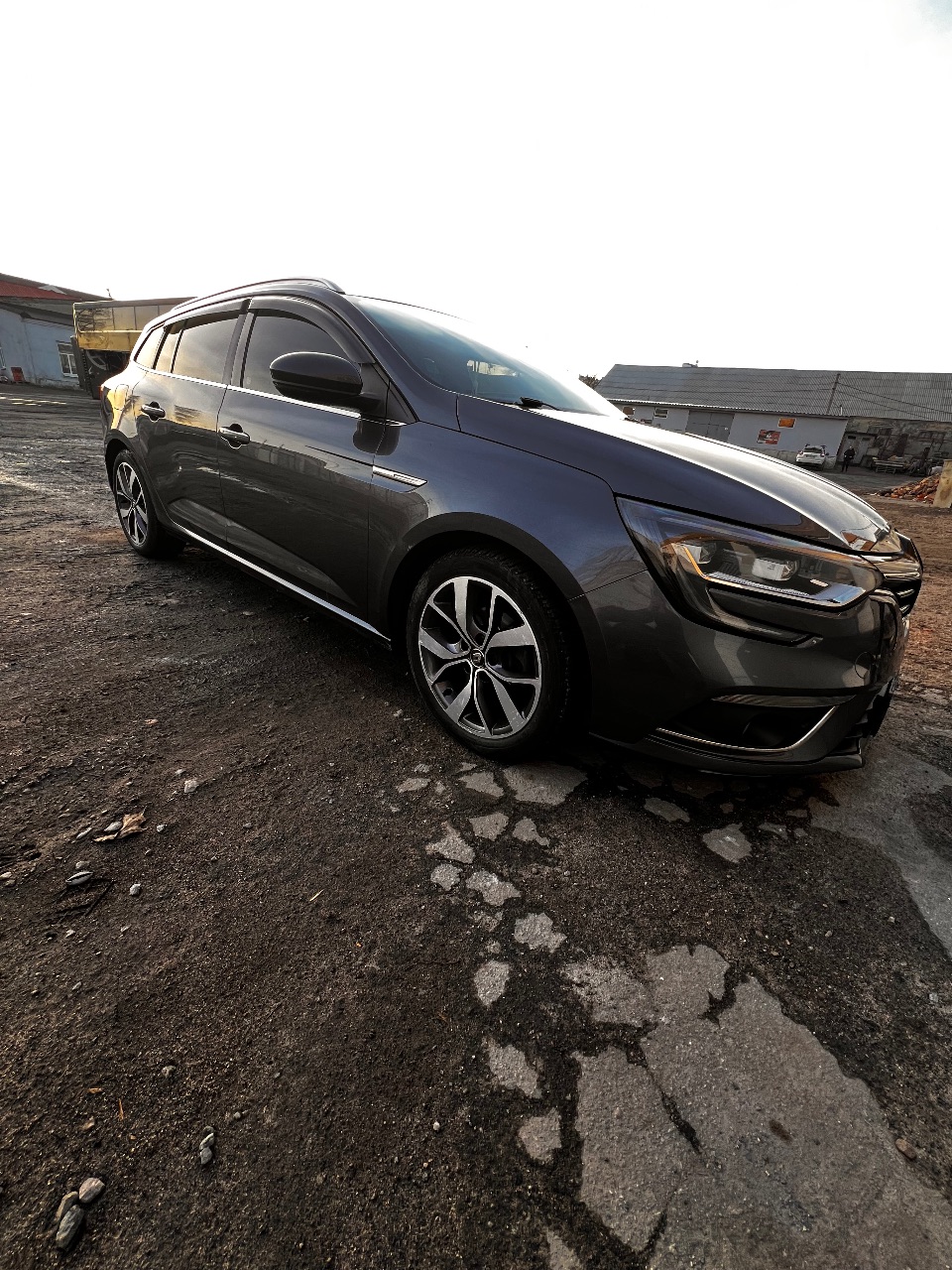 Renault Megane - фото 33