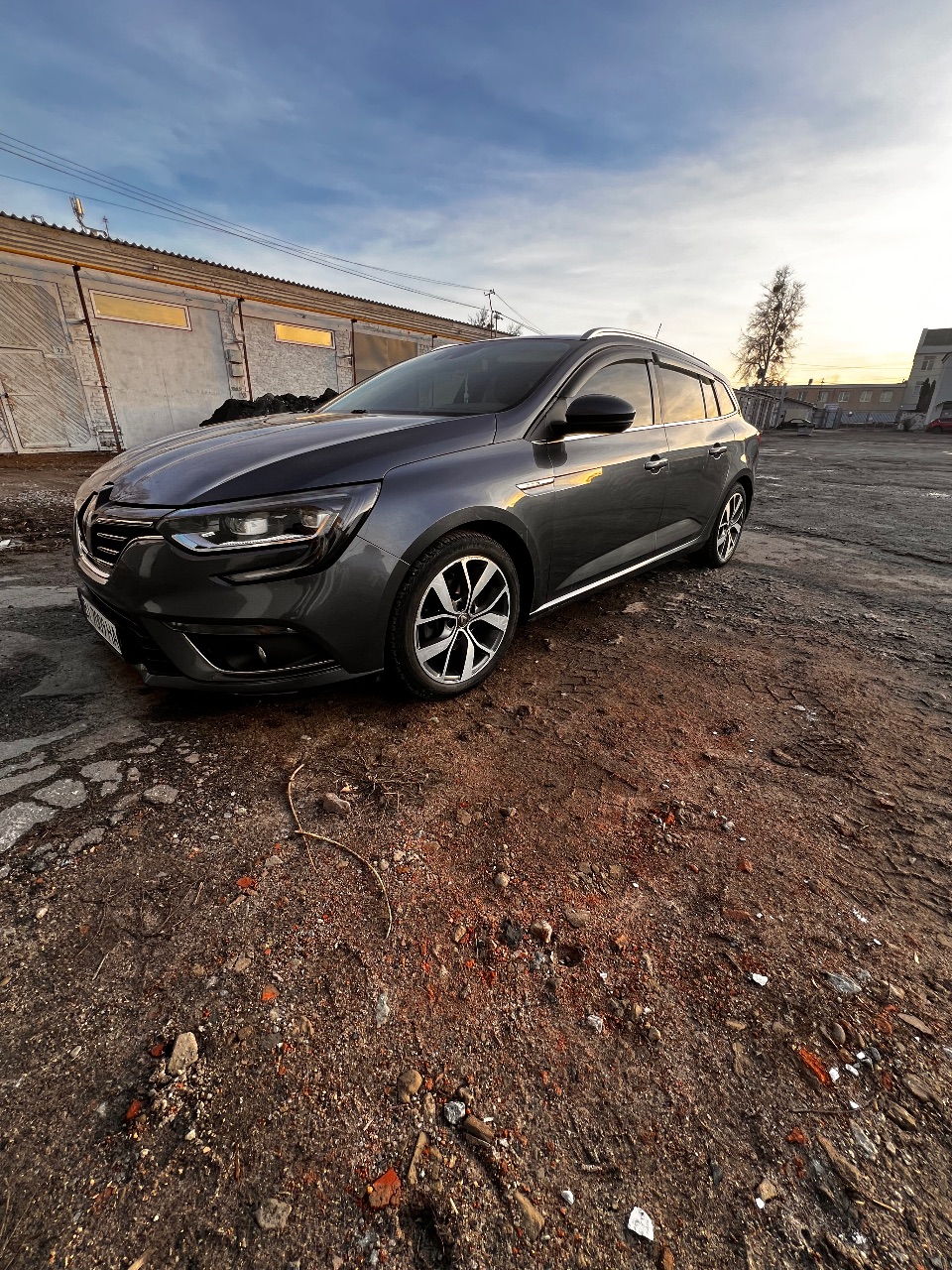 Renault Megane - фото 30