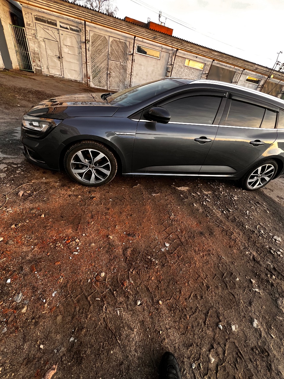 Renault Megane - фото 31