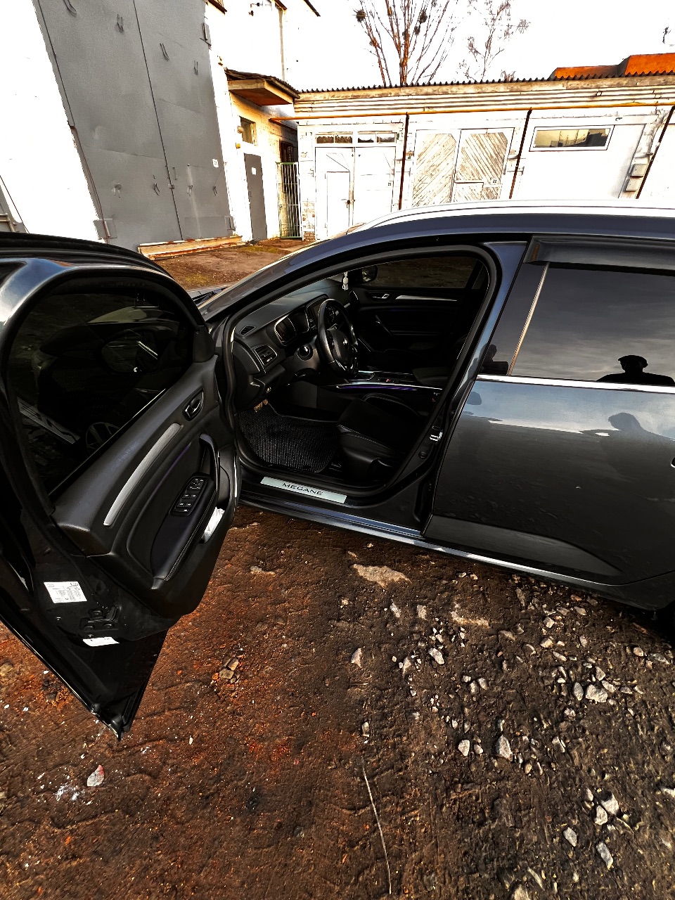 Renault Megane - фото 24