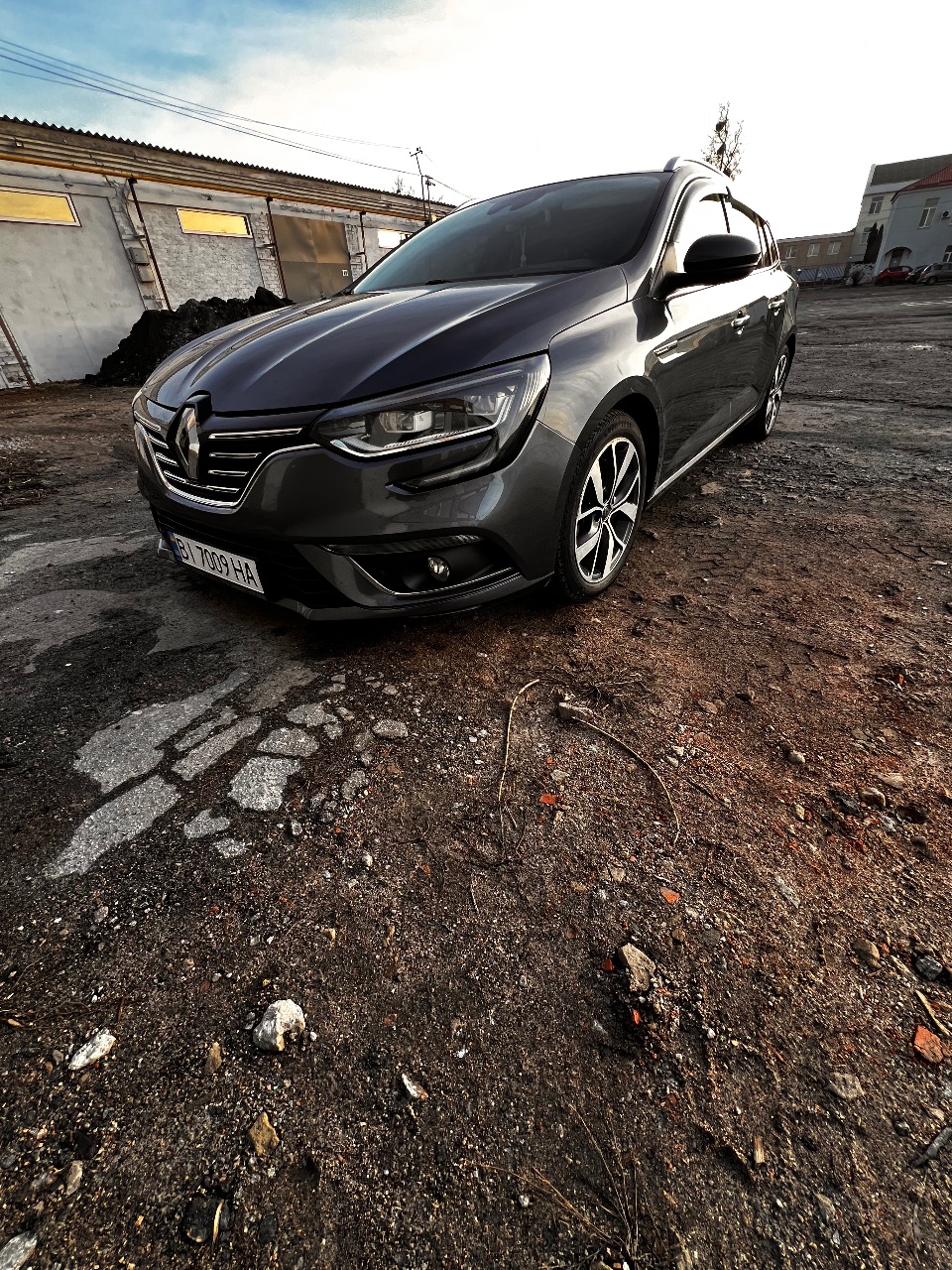 Renault Megane - фото 3