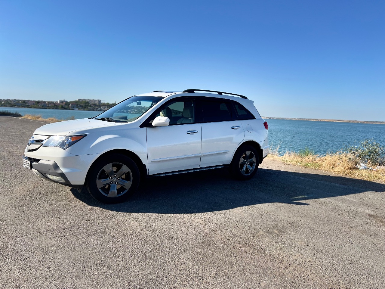 Acura MDX - фото 3