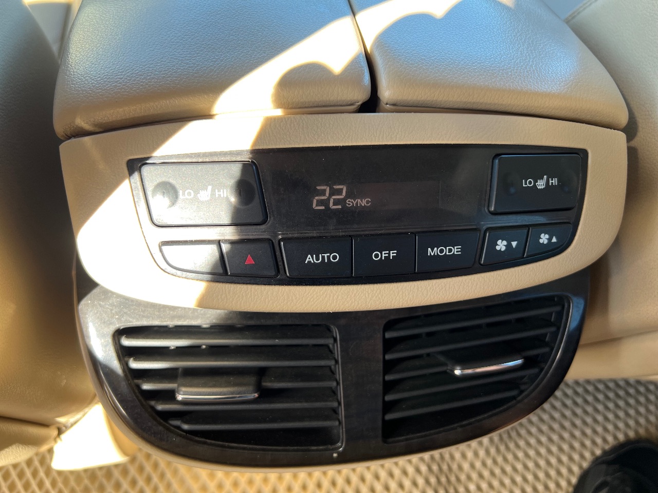 Acura MDX - фото 17