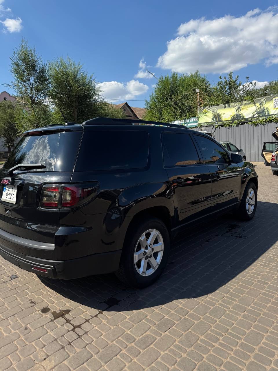 GMC Acadia - фото 4