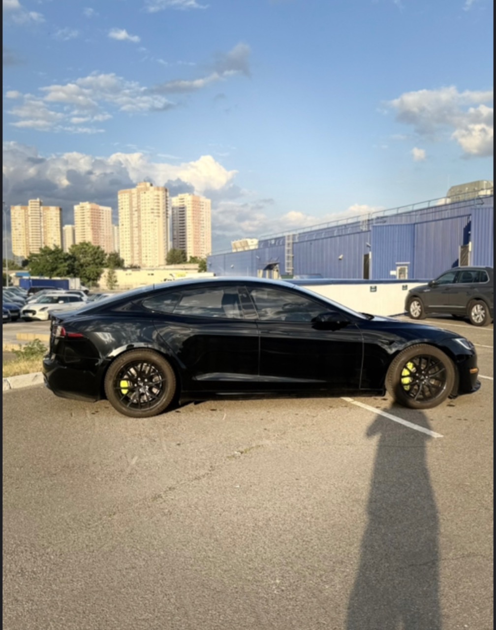 Tesla Model S - фото 5
