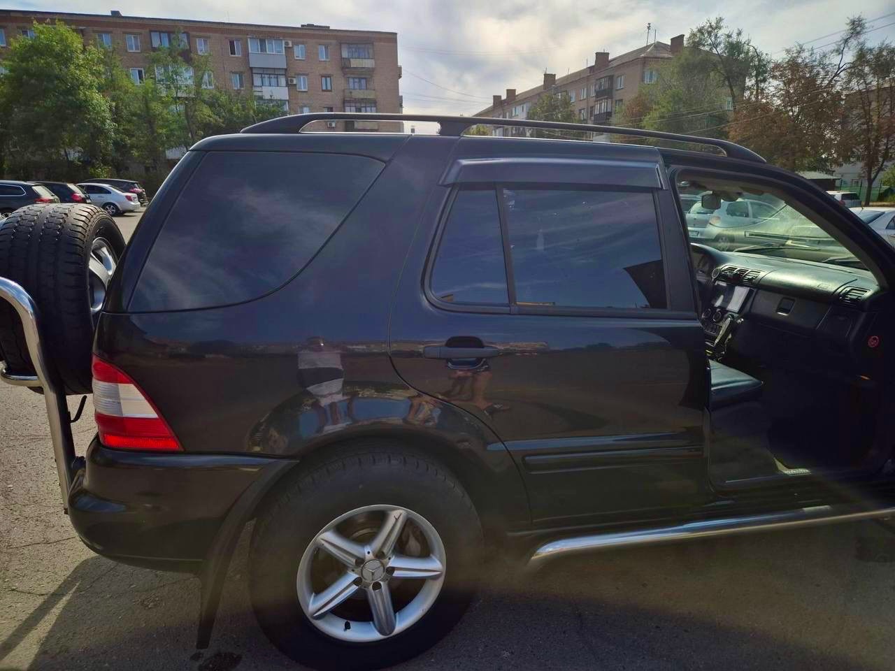 Mercedes-Benz M-Класс - фото 8