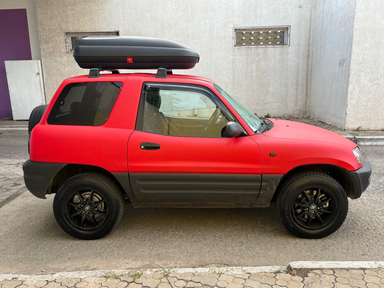 Toyota RAV4 - фото 6