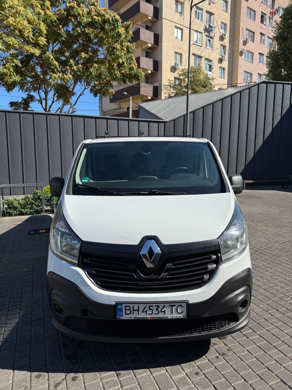 Renault Trafic - фото 3