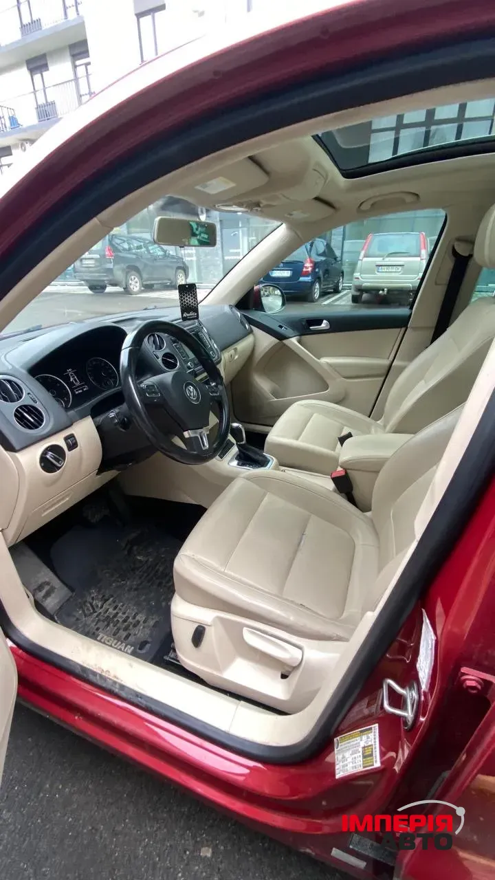 Volkswagen Tiguan - фото 7