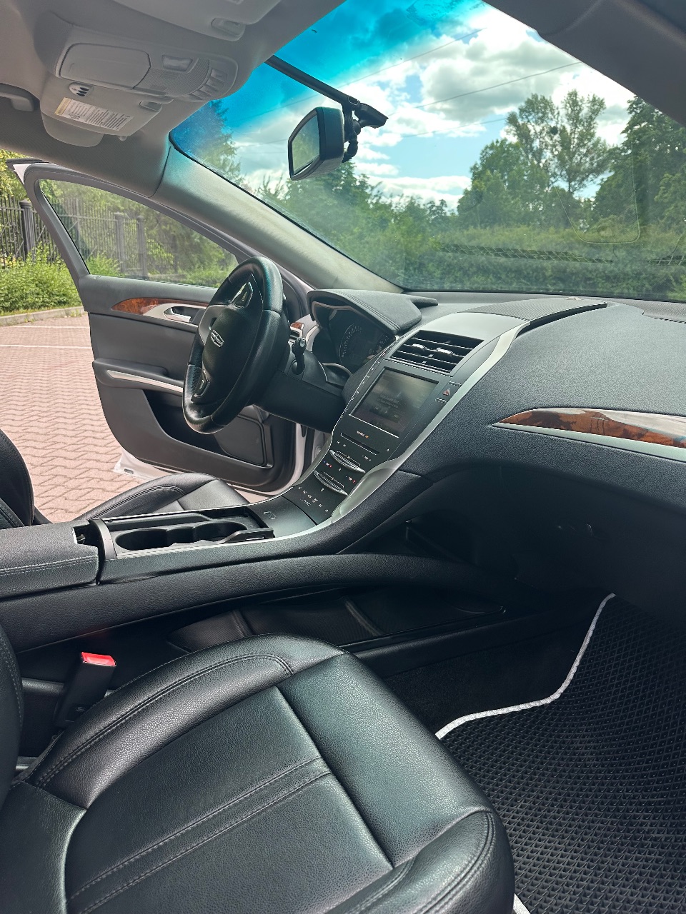 Lincoln MKZ - фото 6