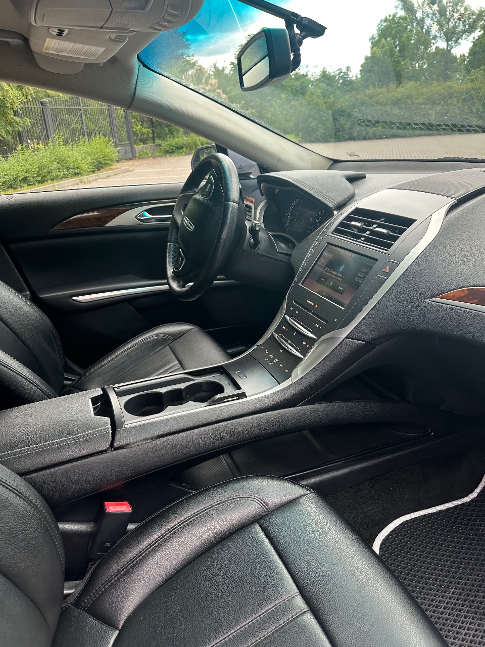 Lincoln MKZ - фото 4