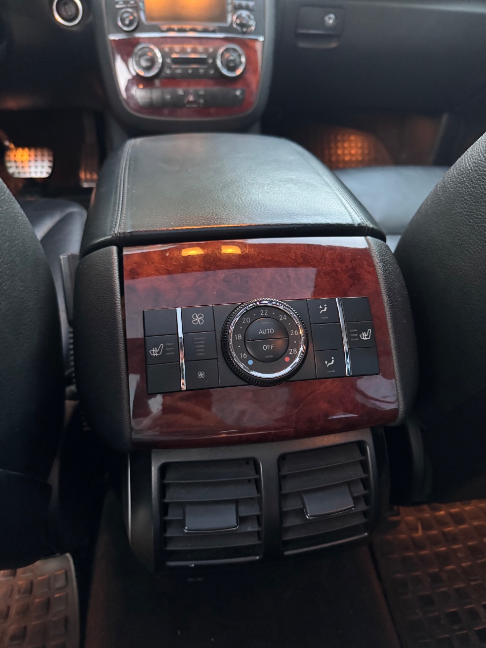 Mercedes-Benz R-Класс - фото 13