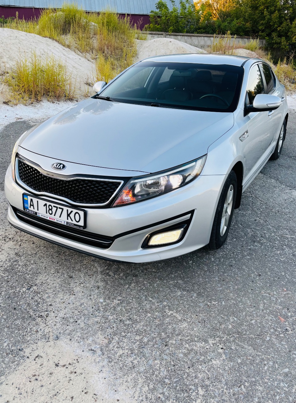 Kia K5 - фото 1